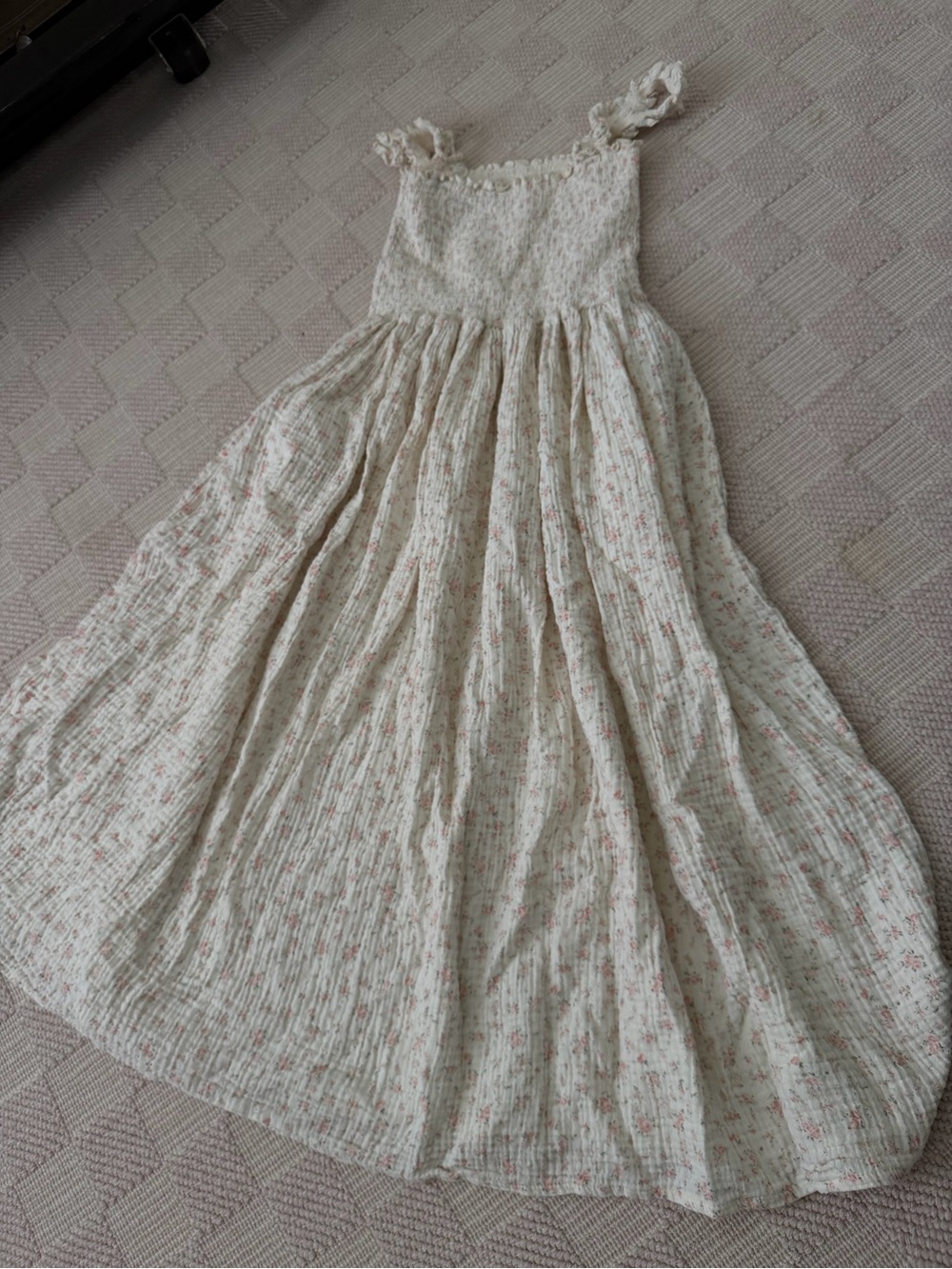 Nothing Fits But dress